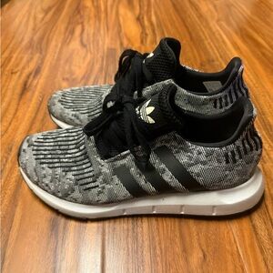 Adidas Black and Gray Swift Runs